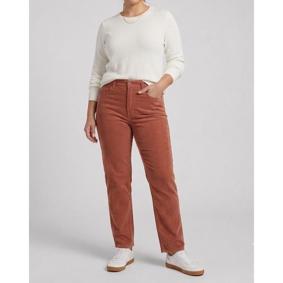 American Eagle Outfitters Denim - AMERICAN EAGLE Mom Straight Corduroy Jeans Womens 12 Long Rust High Rise Casual
